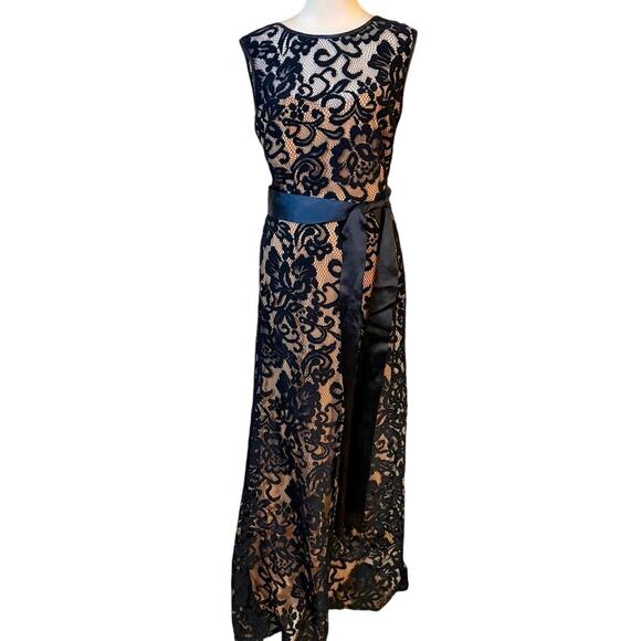Betsy & Adam Navy Blue Lace and Taupe Evening Gown Size 6 - Picture 1 of 8